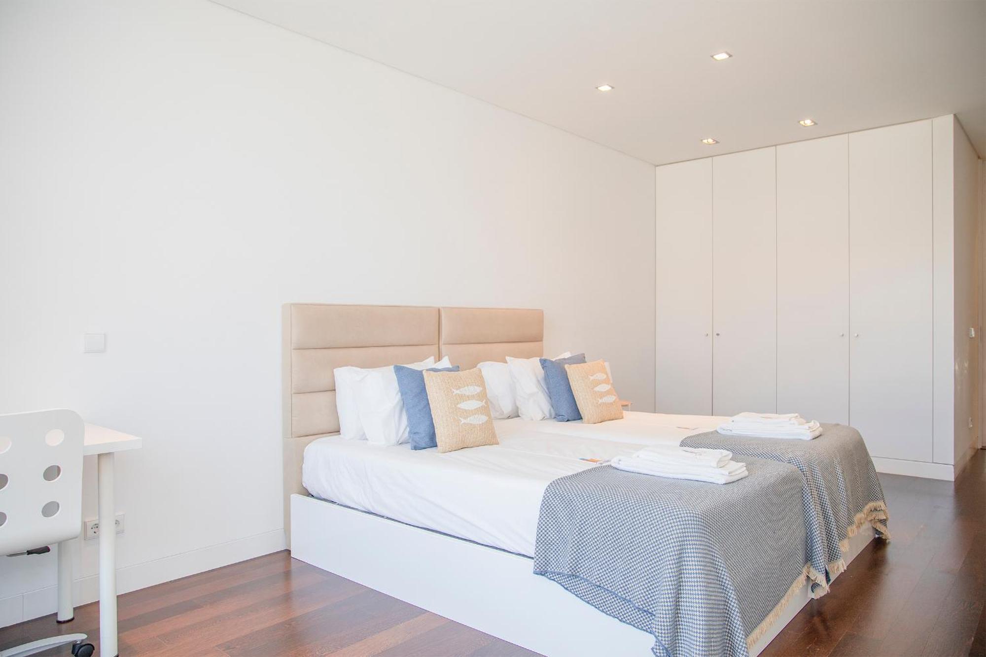 Liiiving In Porto - Carlos Alberto Apartment ภายนอก รูปภาพ