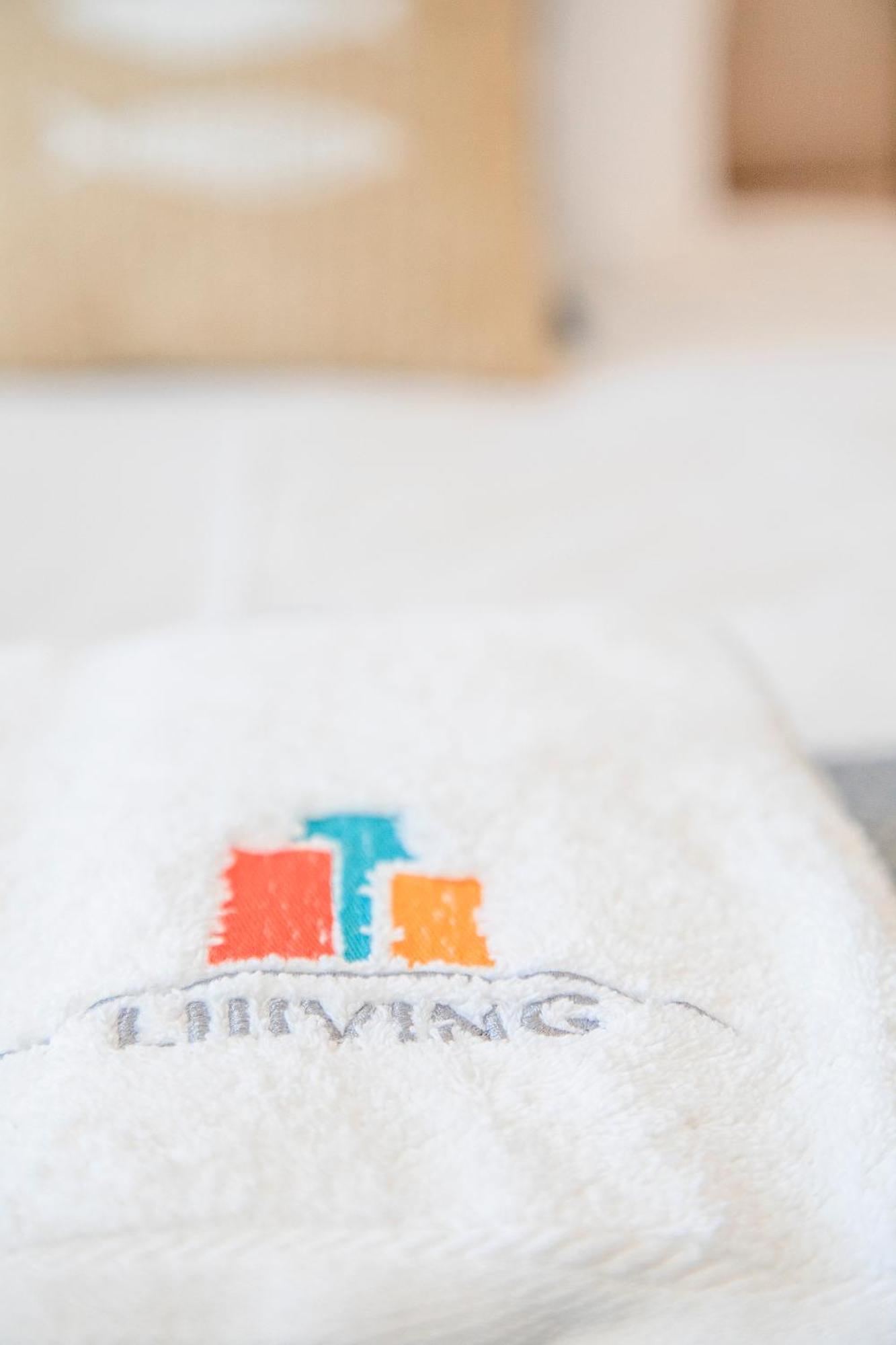 Liiiving In Porto - Carlos Alberto Apartment ภายนอก รูปภาพ